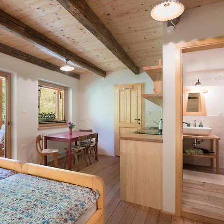 Homestead farm Tešnak Gorenja Vas  Habitación foto
