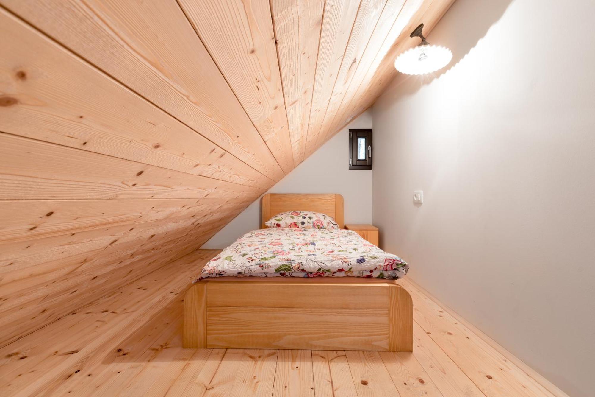 Homestead farm Tešnak Gorenja Vas  Habitación foto